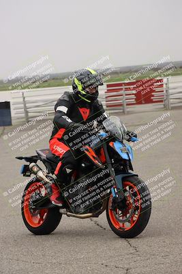 media/Nov-29-2025-TrackDaz (Sat) [[10ae2d9bce]]/Around the Pits/